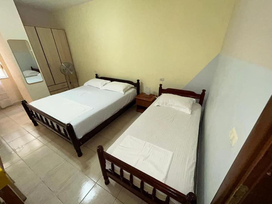 Rezidenca Hasanaj 3 Apartament